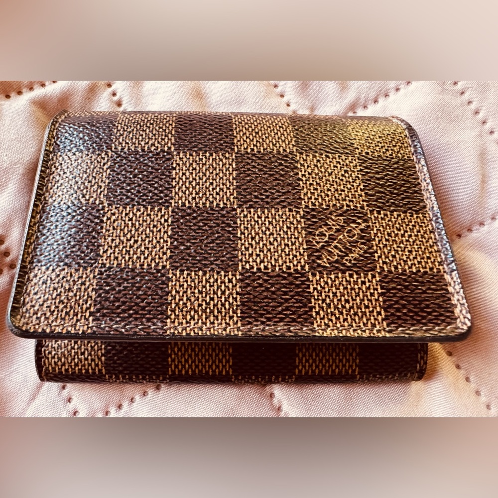 📌 SOLD 📌Authentic Louis Vuitton Wallet